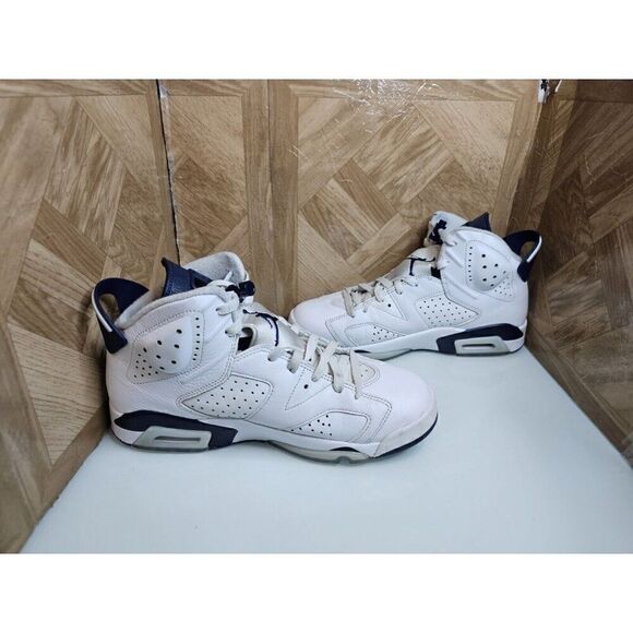 Jordan 6 Retro Midnight Navy Men\'s 2022 Size 9.5 main image 8